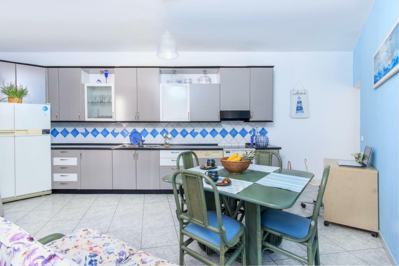 Agora Apartment Limenas  Exterior photo